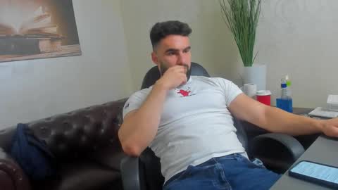 MicahLane online show from October 26, 5:41 am