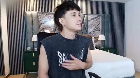 Michael online show from February 17, 7:46 pm