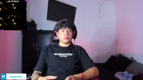 michael independent model  online show from January 21, 11:34 pm