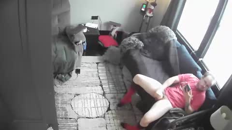 michael_remington online show from December 2, 2:03 pm