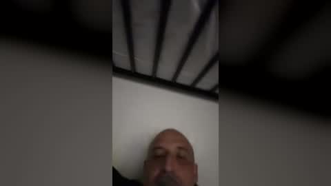michael_swiger online show from August 9, 3:45 am