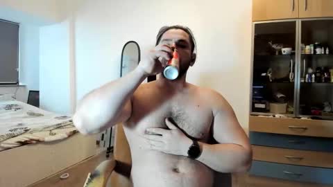 michaelragnar90 online show from February 22, 6:39 am