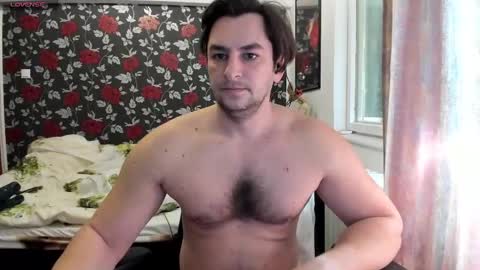 michaelragnar90 online show from February 10, 7:47 am