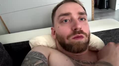 michal4544546 online show from December 22, 12:38 pm