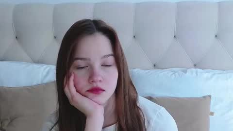 Michelle online show from March 3, 10:28 pm