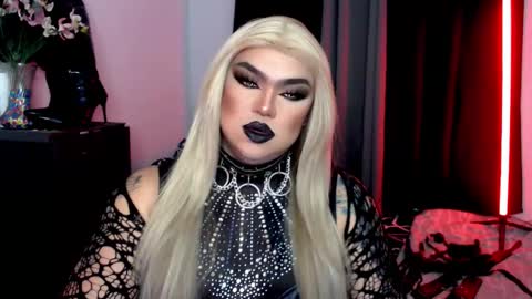 Michelle online show from October 29, 5:36 pm