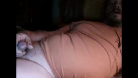 Snapshot of mickael236 chatting on December 8, 6:17 pm mickael236 online show from December 8, 6:17 pm