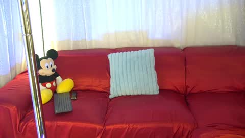 Mickey online show from March 8, 10:56 pm