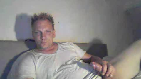 mickkxl online show from July 9, 9:41 pm