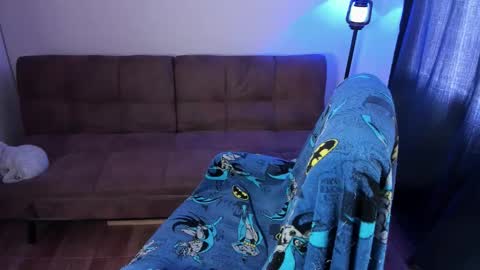 Blue online show from January 14, 3:31 pm