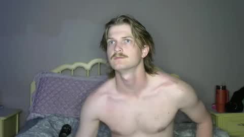 Midnight and Ivory online show from March 31, 1:28 am