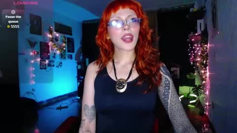 Pola  INDEPENDENT MODEL online show from March 9, 12:04 am