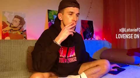 Snapshot of midnighter__ chatting on February 11, 5:16 am Alexey or just Alex online show from February 11, 5:16 am