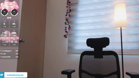 midori__san online show from October 10, 6:36 pm