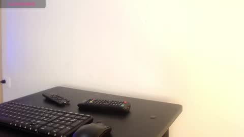 miel online show from April 17, 12:29 pm