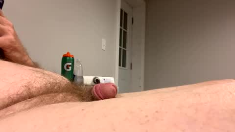 miggie001 online show from November 16, 4:36 am