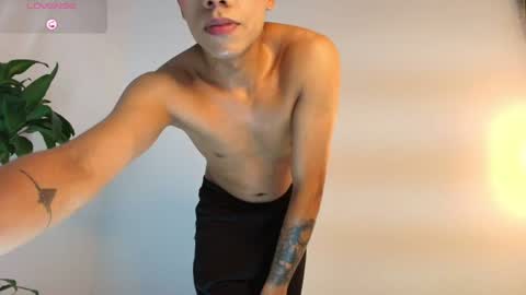 miguel angel online show from June 25, 5:34 am