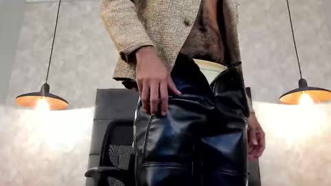 miguelsanfrancisco online show from December 2, 6:50 pm