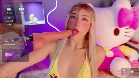   online show from February 16, 12:25 pm