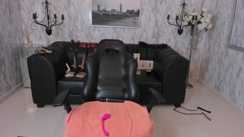 Miia Foxy  online show from February 2, 3:43 am