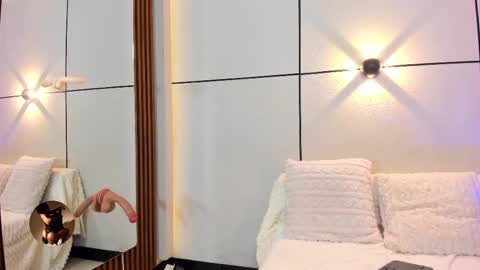    online show from January 8, 5:41 pm