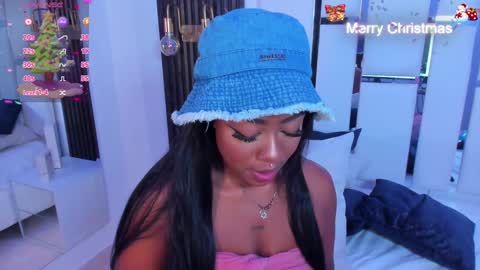 Miia Schwarz  online show from December 24, 8:27 pm