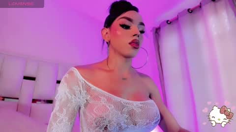   online show from April 16, 7:14 pm