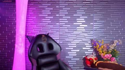 Ma -  online show from November 20, 9:34 pm