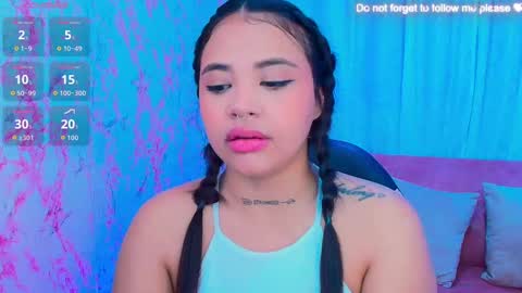 Snapshot of miiaa7_ chatting on September 19, 9:13 am Ma is my name I invite you to check out my wish list for my birthday  online show from September 19, 9:13 am