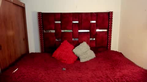  MELANIE  online show from February 24, 12:13 am