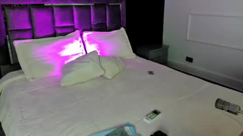 Mia Monroe online show from September 23, 7:42 pm