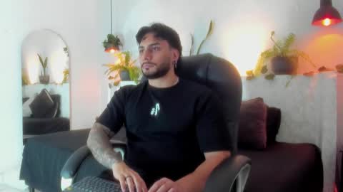 Daniel online show from January 6, 3:05 pm