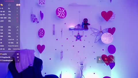 Snapshot of miilu_dancer_ chatting on February 11, 6:08 am Lucii online show from February 11, 6:08 am