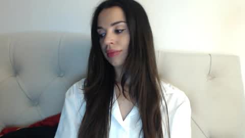 Snapshot of mika_gold7 chatting on September 24, 8:15 pm Mika online show from September 24, 8:15 pm