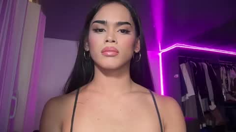 mika_pedersen online show from April 25, 12:02 am