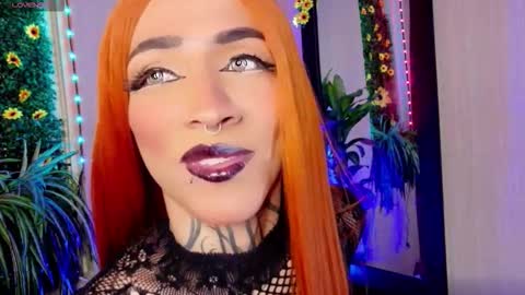 mikaelarangel online show from November 4, 1:51 am