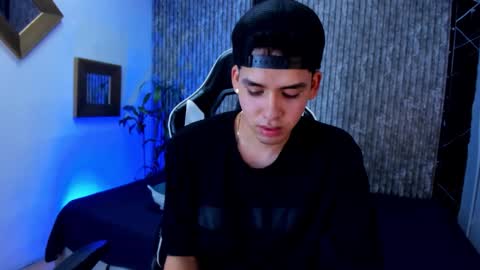 Mike 0233 online show from September 28, 5:27 am