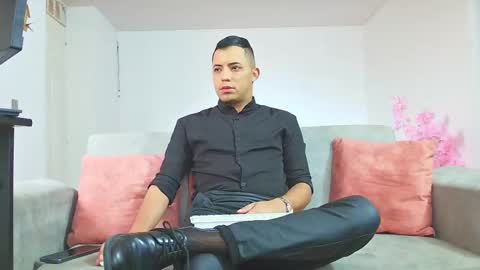 Im Mike online show from February 17, 12:26 pm