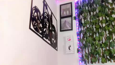 Snapshot of mike_kilian1 chatting on February 26, 7:10 pm mike kilian1 online show from February 26, 7:10 pm