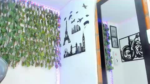 Snapshot of mike_kilian1 chatting on February 26, 10:15 pm mike kilian1 online show from February 26, 10:15 pm