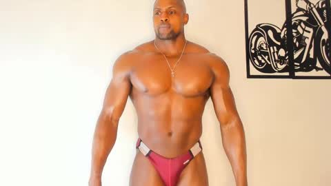 Snapshot of mike_kilian1 chatting on February 18, 9:31 pm mike kilian1 online show from February 18, 9:31 pm