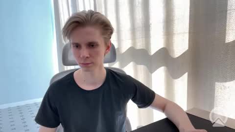 Mike Wazowski online show from May 27, 12:02 pm