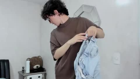 Mikebelf4 online show from February 25, 9:40 pm