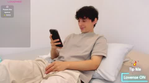Mikebelf4 online show from July 24, 6:16 pm