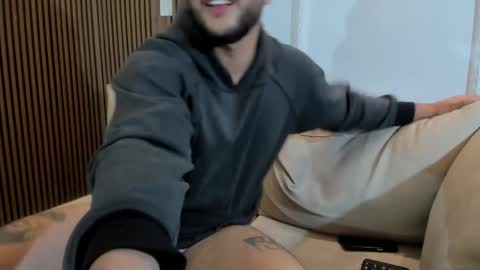 Mikeee online show from March 7, 4:12 am