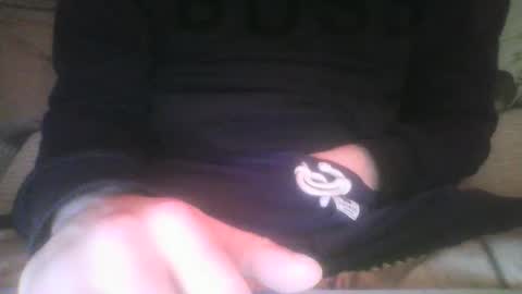 mikehockishuge9 online show from December 5, 9:44 pm