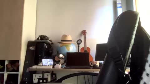 miker1239 online show from January 3, 1:13 pm