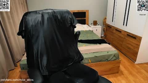 Mike    online show from March 29, 7:37 pm