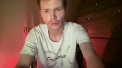 Snapshot of mikeswanston chatting on October 20, 5:40 pm Mike Swanston online show from October 20, 5:40 pm