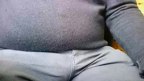 mikeybed online show from April 10, 11:37 am